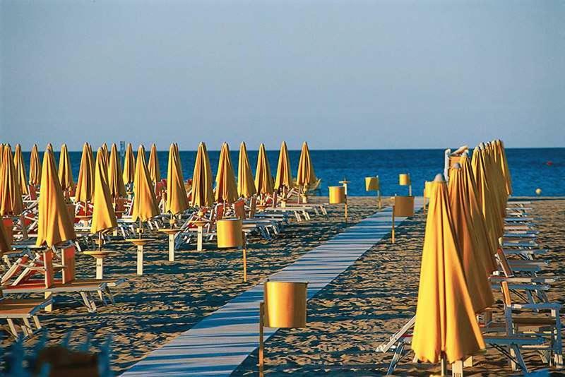 Hotel Europa San Mauro Mare Exterior photo